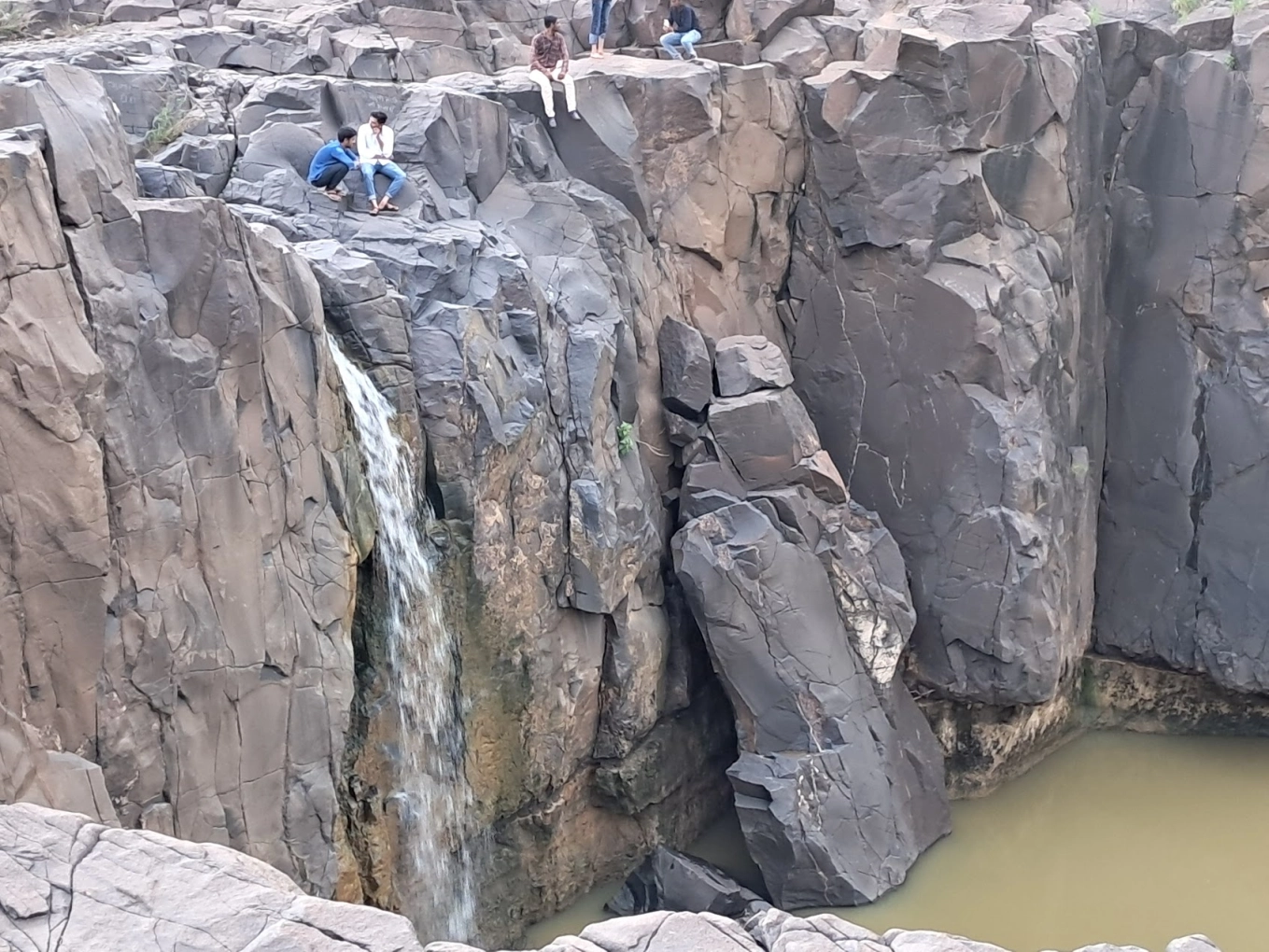 Palardhuna waterfall in Kutch Gujarat